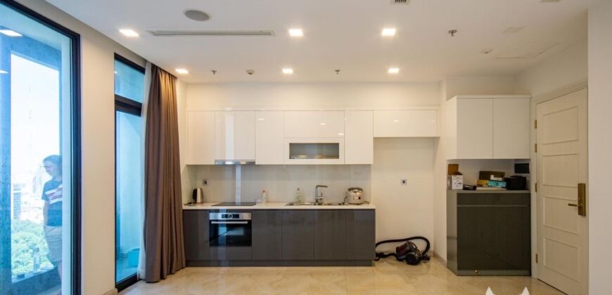 Bán CH Vinhomes Golden River Ba Son, giá cực chất 14,4 tỷ, 80m2 tại Tôn Đức Thắng, Q1
