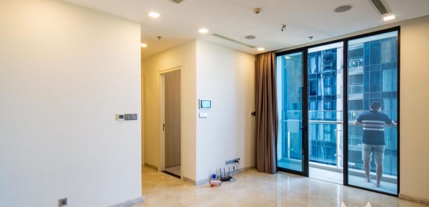 Bán CH Vinhomes Golden River Ba Son, giá cực chất 14,4 tỷ, 80m2 tại Tôn Đức Thắng, Q1