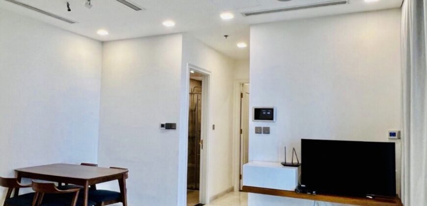 Chuyên QL cho thuê 1,2,3,4 phòng ngủ tại Vinhome Golden River