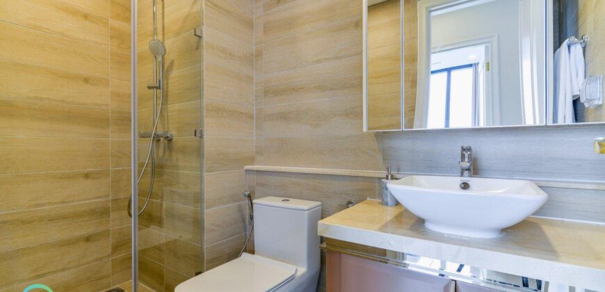Bán căn hộ CC Vinhomes Golden River Ba Son, 53 tỷ, 160 m2, giá siêu hời