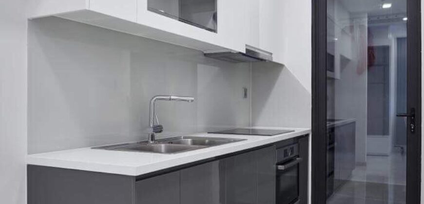 Cho thuê căn hộ Vinhomes Golden River Ba Son, 120m2, 3 phòng ngủ view sông