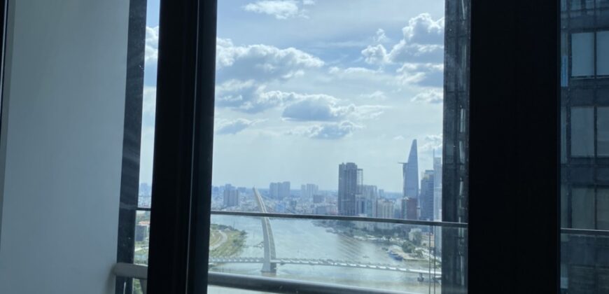 Bán CC The Park Residence, 2,4 tỷ, 73m2, giá siêu hời, Hot!