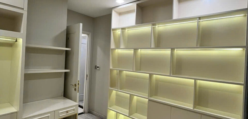 Bán căn hộ 76m2 tại Saigon South Residences, giá 4,7 tỷ, đầy đủ nội thất