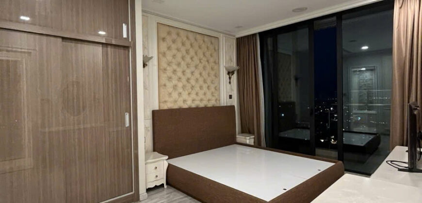 Bán căn hộ 76m2 tại Saigon South Residences, giá 4,7 tỷ, đầy đủ nội thất