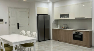 Bán CC Vinhomes Golden River Ba Son, 12 tỷ, 78,5m2, view đẹp, giá cực chất tại Q1, HCM
