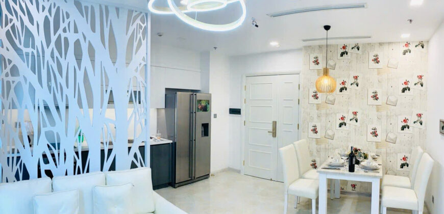 Bán căn hộ CC Vinhomes Golden River Ba Son, 7 tỷ, 55m2, uy tín, giá cực chất tại Tôn Đức Thắng, Q1, HCM