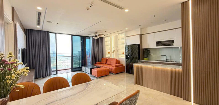 Cho thuê 3PN, 118m2 tại Vinhomes Golden River Ba Son, chỉ với 50 triệu
